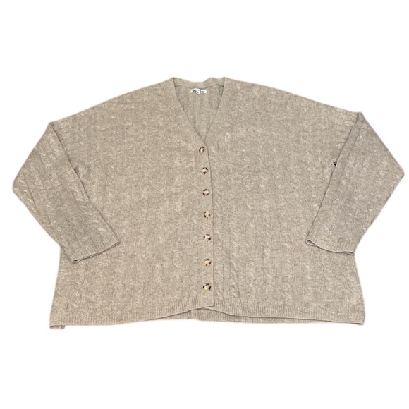 Reformation Giusta Oversized Cashmere Cardigan Sweater in Oatmeal Women’s Small - Picture 9 of 12